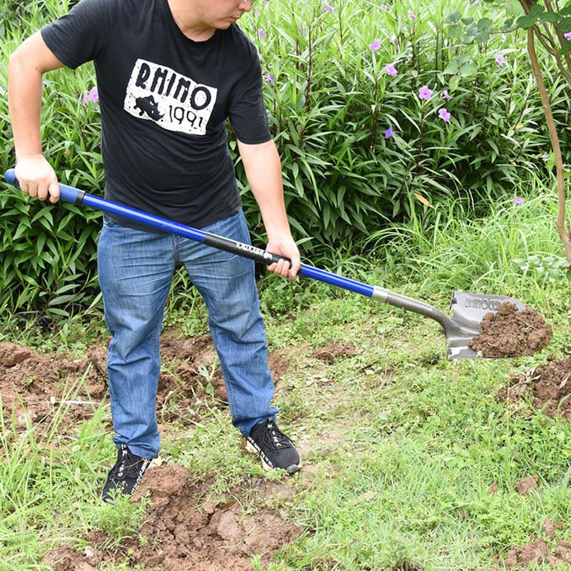 garden shovel with long handle soil transfering