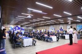 Засновник Rhinoceros розповідає свою історію підприємництва та співробітників...