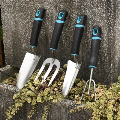 Щоденний догляд за кімнатними рослинами на домашньому балконі